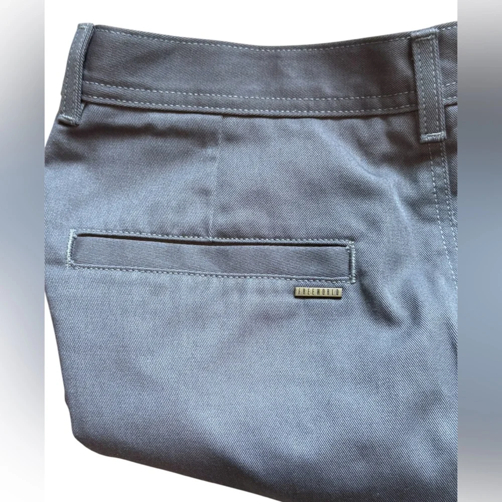 Free World Shorts Mens 30 Pockets Chino Regular Fit Outdoors‎ Gray NWOT